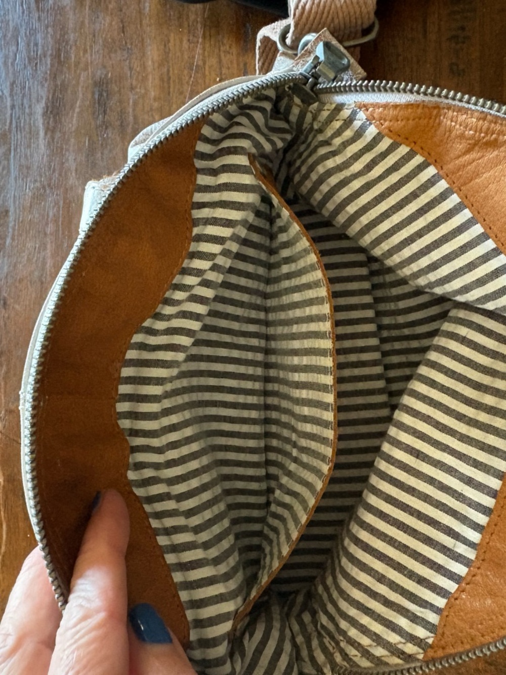 We The Free Willow Vintage Tote Mini - Picture 5 of 6
